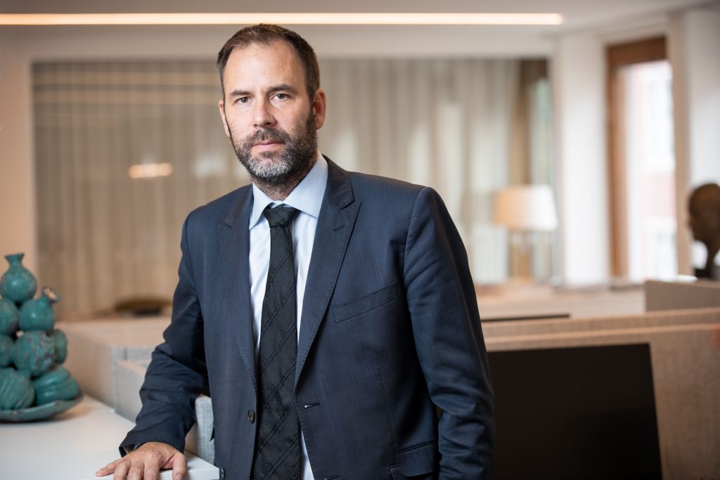 Per Widolf i kontorslandskap